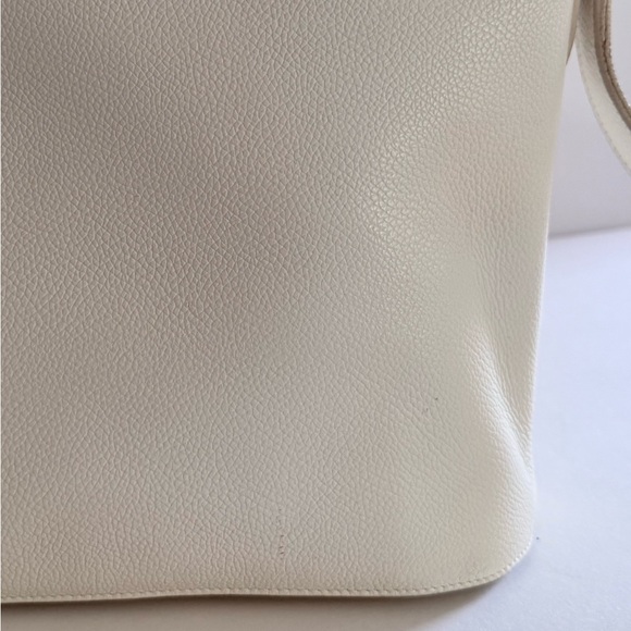 COACH || Authentic - Made in Italy Vintage Coach Crossbody Bag. - Picture 11 of 16